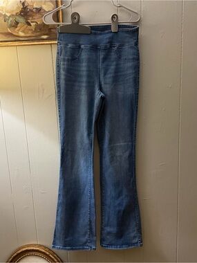 American Eagle Luxe Stretch Pull-On Flare Jeans Women’s Medium Blue Bootcut